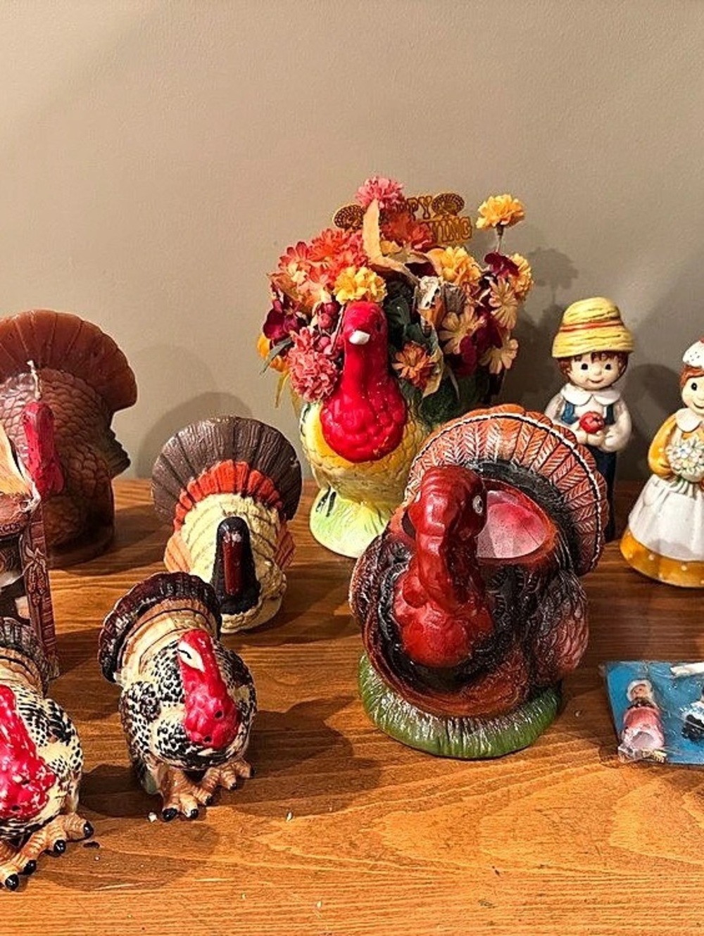 Vintage Thanksgiving Holiday Turkey Figurine Statue Candles Salt & Pepper